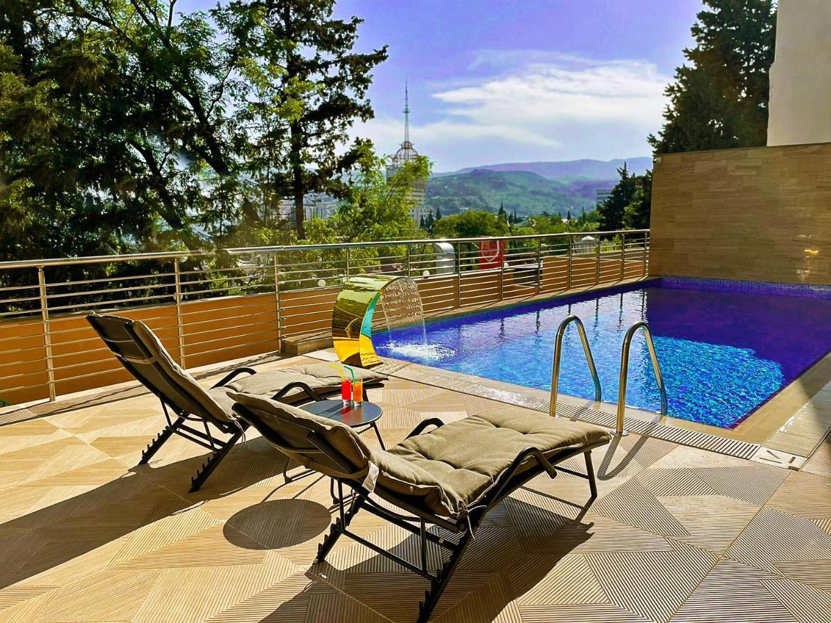 Hotel Residence Plaza Tbilisi Buitenkant foto