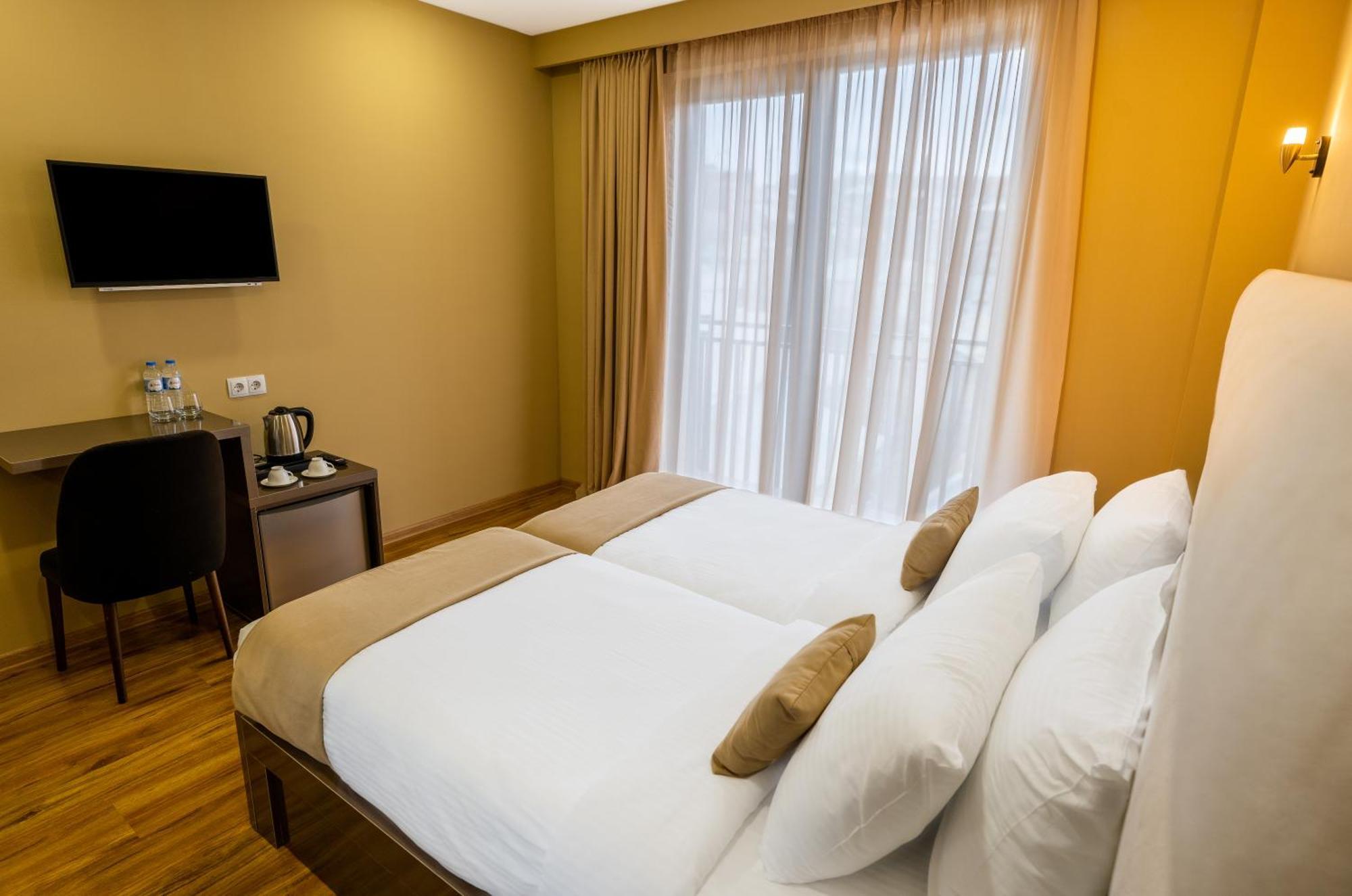 Hotel Residence Plaza Tbilisi Kamer foto